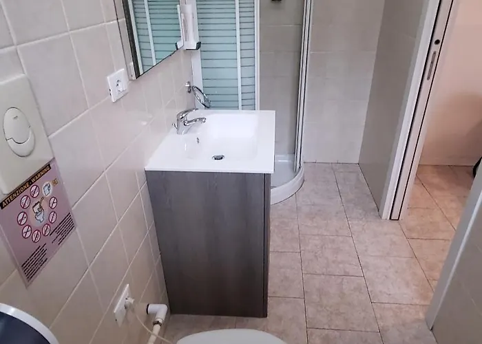 Hb Bonomelli 15 بيت ضيافة بيرغامو