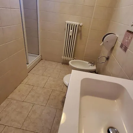 Hb Bonomelli 15 Guest house 3*