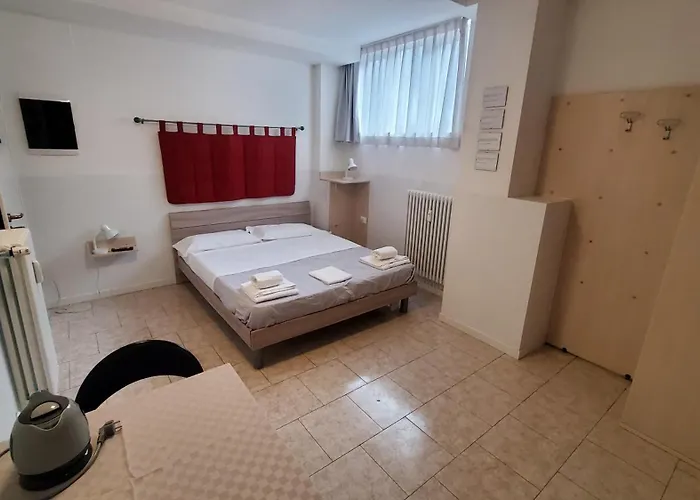 Hb Bonomelli 15 Guest house Bergamo