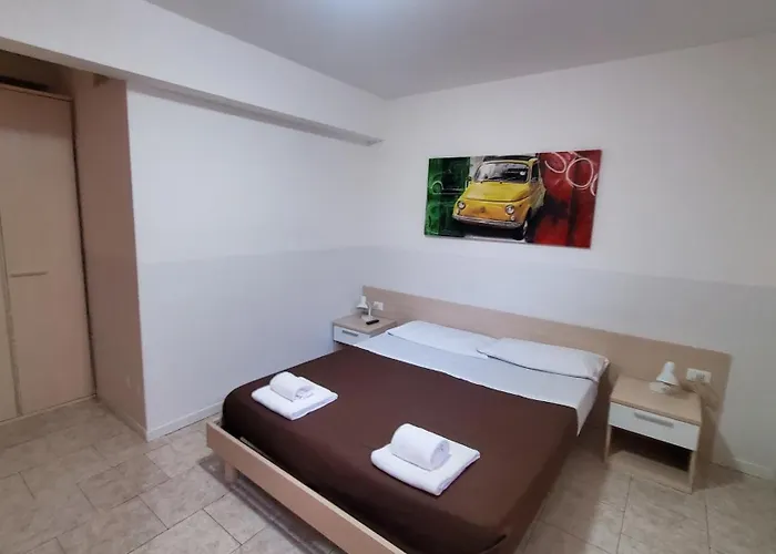 Pensjonat Hb Bonomelli 15 3*