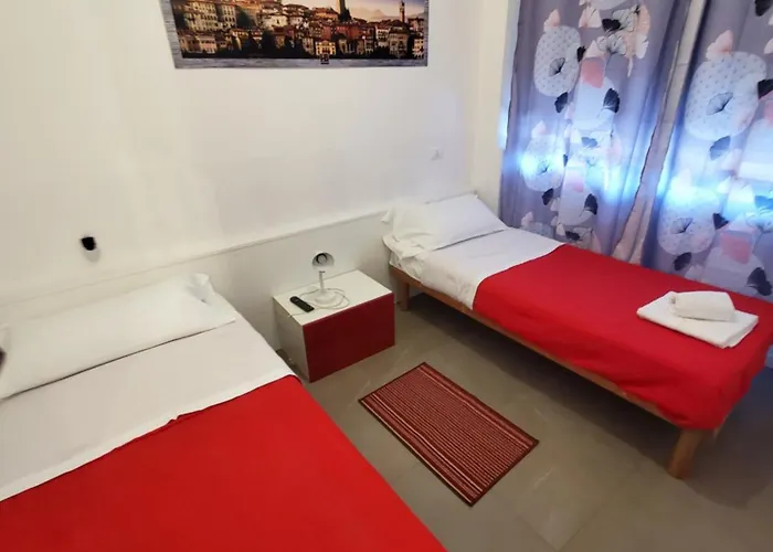 Hb Bonomelli 15 Guest house 3*