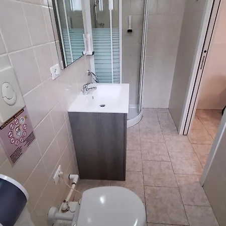 Hb Bonomelli 15 게스트하우스 베르가모