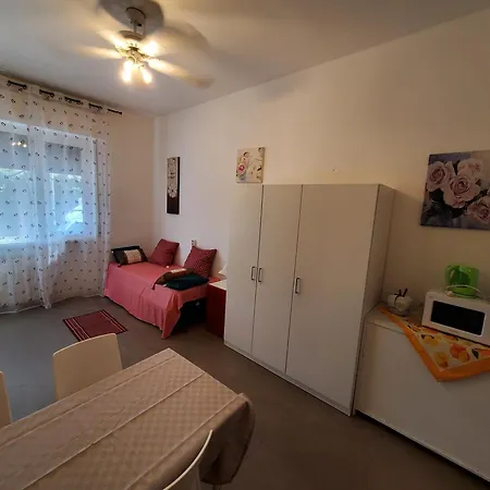 게스트하우스 Hb Bonomelli 15 베르가모